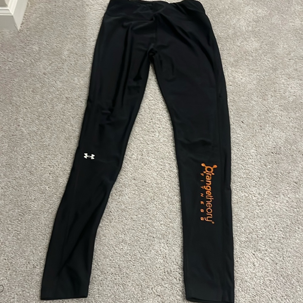 Orange Theory Under Armour leggings